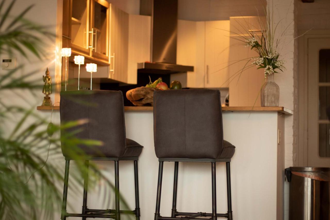 Guesthouse Bednboot Met Terras Aan Het Water Rijpwetering Luaran gambar